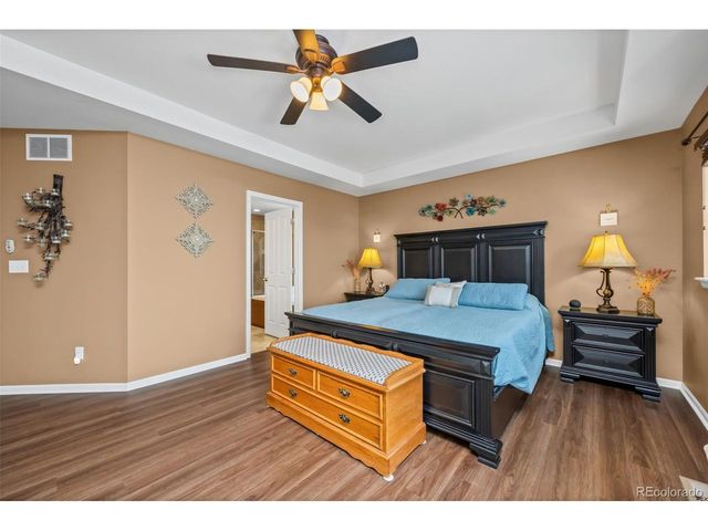 22389 E Chenango Dr, Aurora, CO 80015