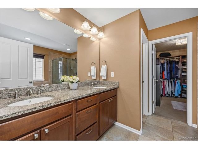 22389 E Chenango Dr, Aurora, CO 80015