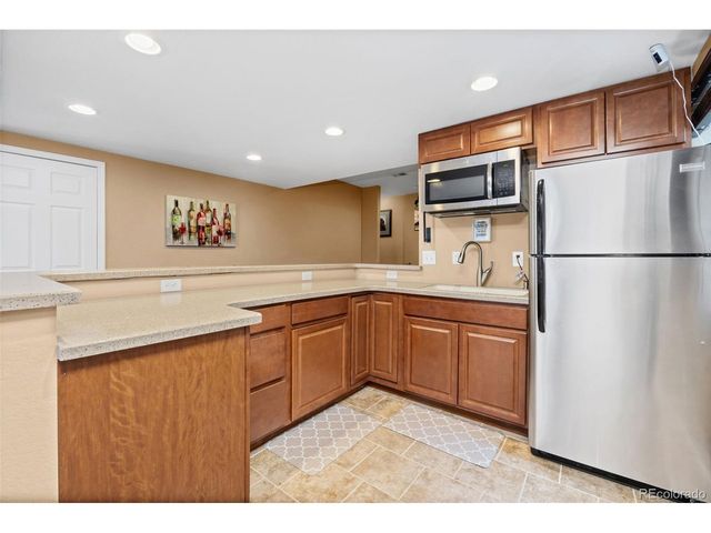 22389 E Chenango Dr, Aurora, CO 80015