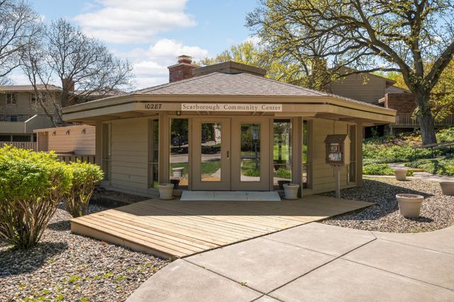 10203 Scarborough Road, Bloomington, MN 55437