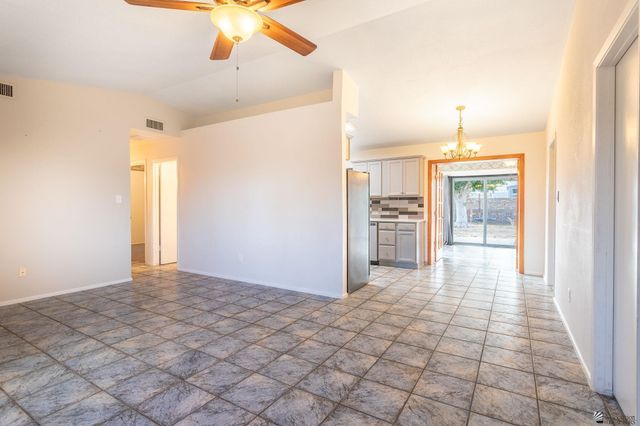 13451 E 45 St, Yuma, AZ 85367