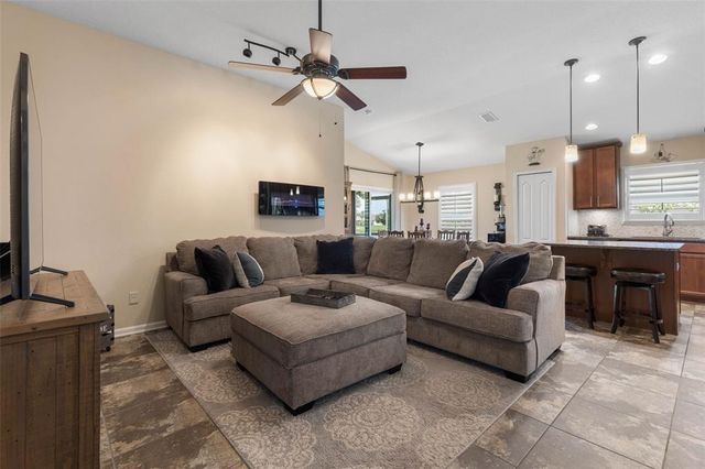 88 ARENA LAKE DRIVE, Palm Coast, FL 32137