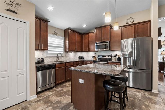 88 ARENA LAKE DRIVE, Palm Coast, FL 32137
