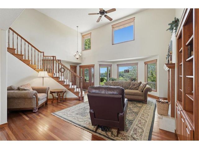 956 280th Street, Woodville, WI 54028