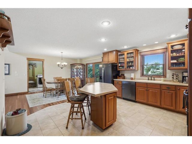 956 280th Street, Woodville, WI 54028