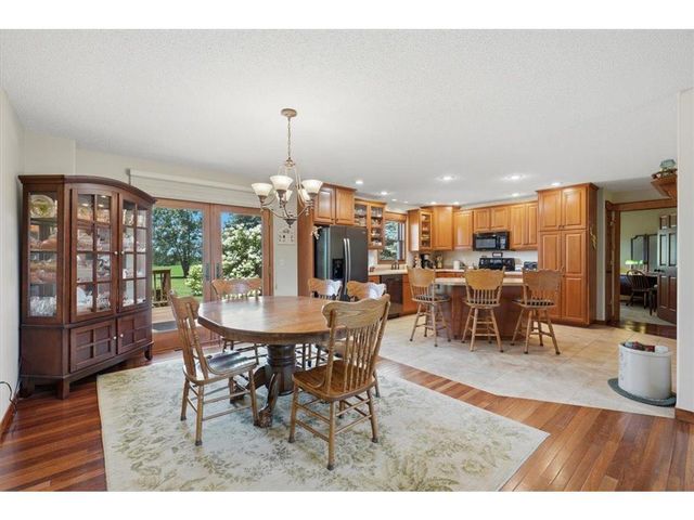 956 280th Street, Woodville, WI 54028