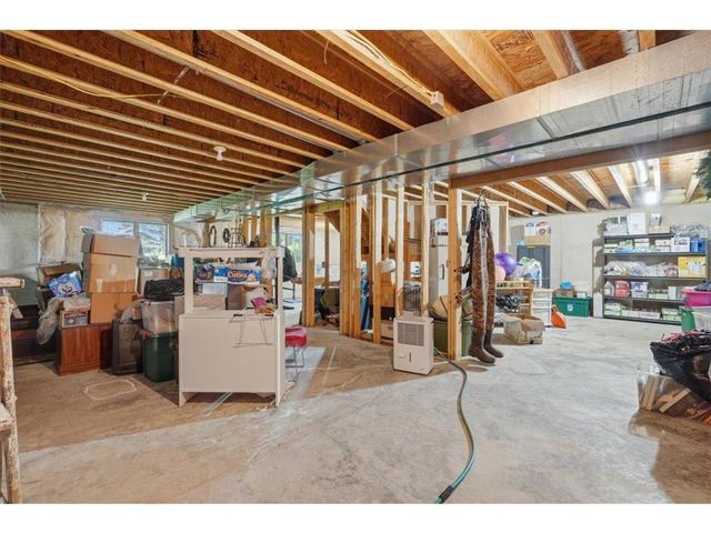 956 280th Street, Woodville, WI 54028