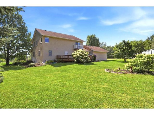 956 280th Street, Woodville, WI 54028