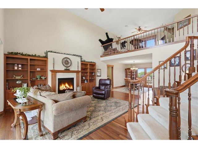 956 280th Street, Woodville, WI 54028