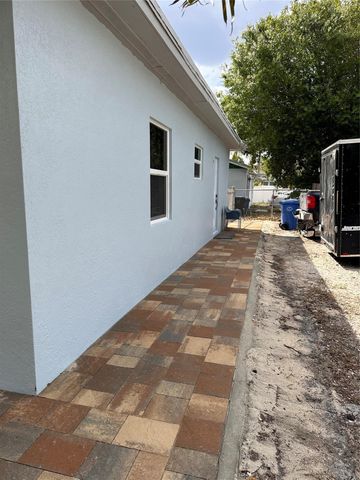 3431 NE 13th Avenue, Oakland Park, FL 33334