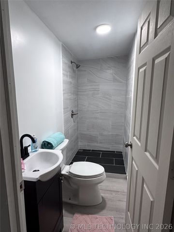 428 N K Street W, Muskogee, OK 74403