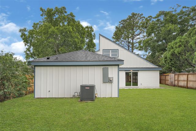 3415 Lapstone Drive, Houston, TX 77082