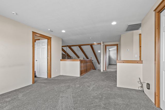 1098 Gate Park Drive, Central Point, OR 97502