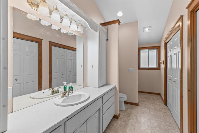 1098 Gate Park Drive, Central Point, OR 97502
