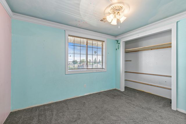 1098 Gate Park Drive, Central Point, OR 97502
