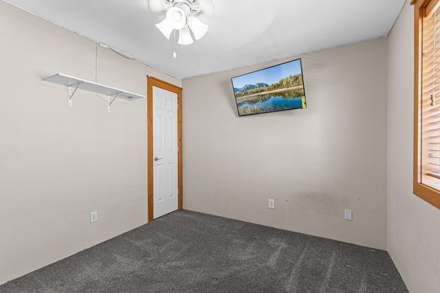 1098 Gate Park Drive, Central Point, OR 97502