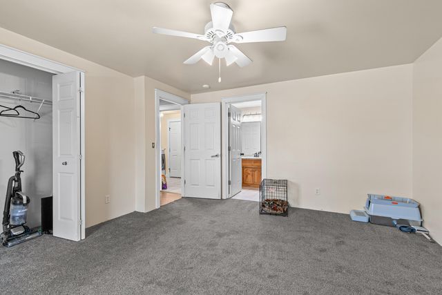 1098 Gate Park Drive, Central Point, OR 97502