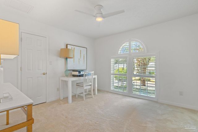 1401 Players Club Cir, Gulf Breeze, FL 32563
