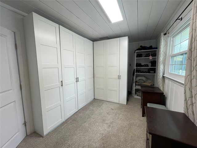 202 S WARFIELD AVENUE, Wildwood, FL 34785