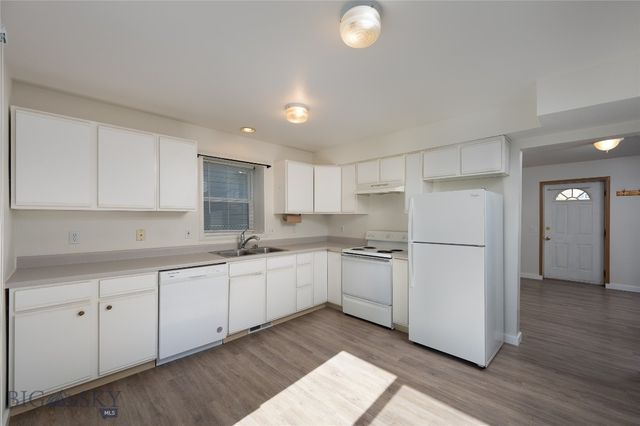 3504 Laredo Drive, Bozeman, MT 59718