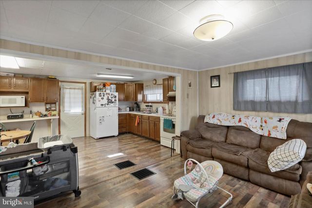 18318 DERWOOD DR, Rawlings, MD 21557