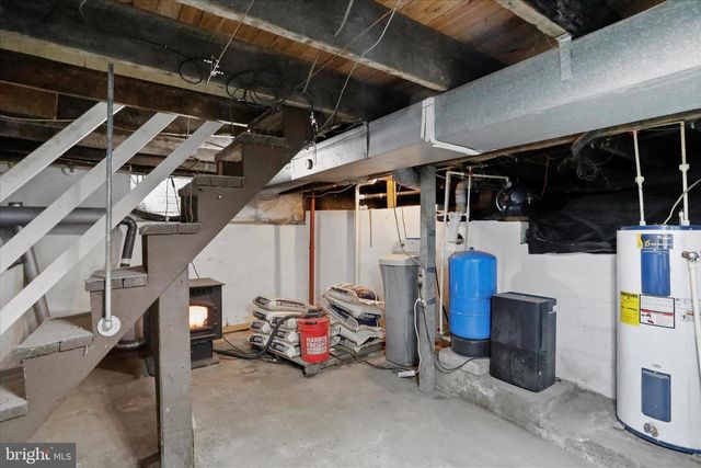 18318 DERWOOD DR, Rawlings, MD 21557