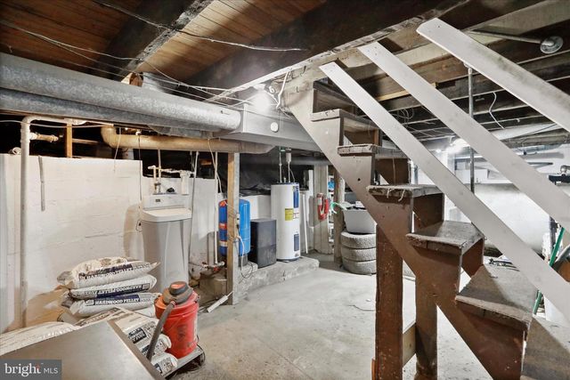 18318 DERWOOD DR, Rawlings, MD 21557