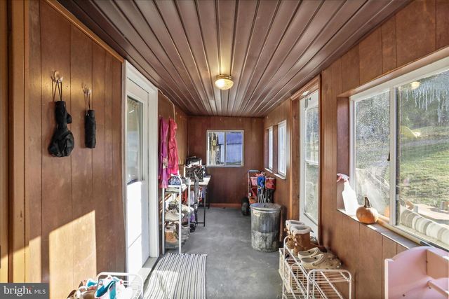 18318 DERWOOD DR, Rawlings, MD 21557