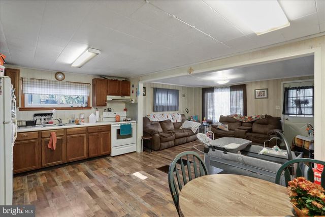 18318 DERWOOD DR, Rawlings, MD 21557