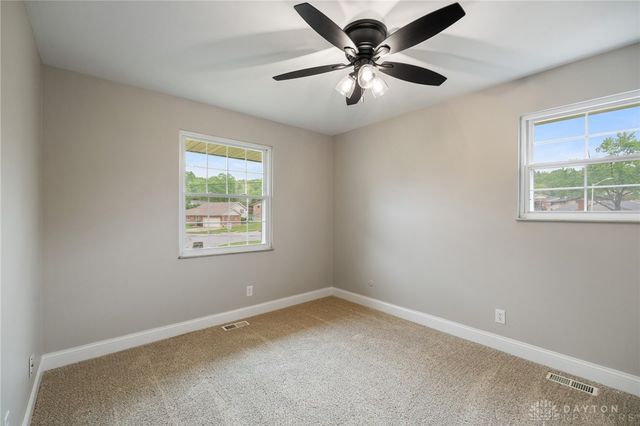 734 N Bayberry Drive, Miamisburg, OH 45342