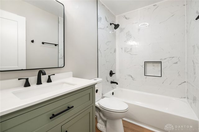 734 N Bayberry Drive, Miamisburg, OH 45342