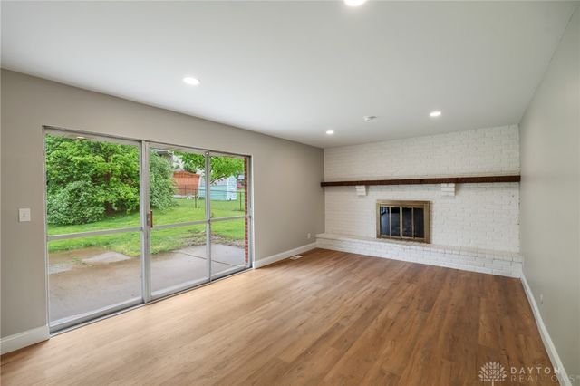734 N Bayberry Drive, Miamisburg, OH 45342