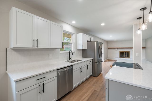 734 N Bayberry Drive, Miamisburg, OH 45342