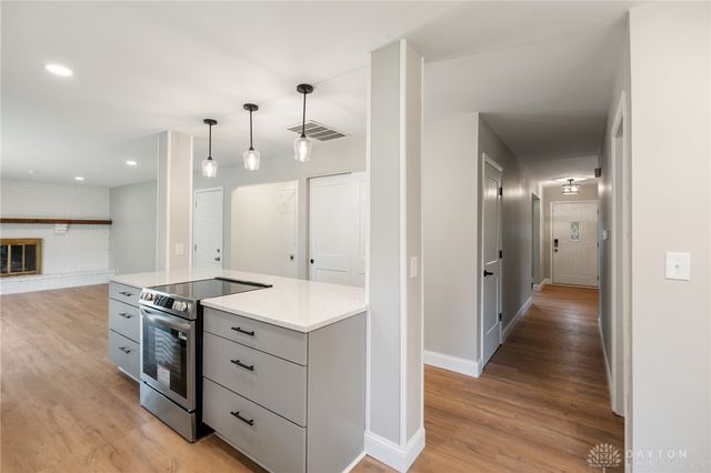 734 N Bayberry Drive, Miamisburg, OH 45342