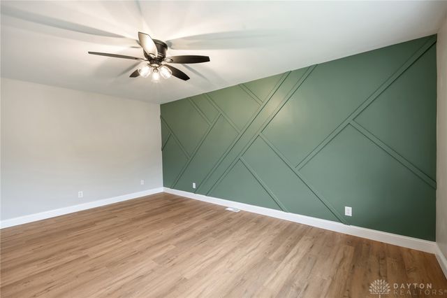 734 N Bayberry Drive, Miamisburg, OH 45342