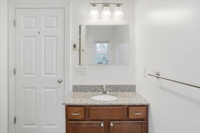 2 Assid Drive, Swanton, VT 05488