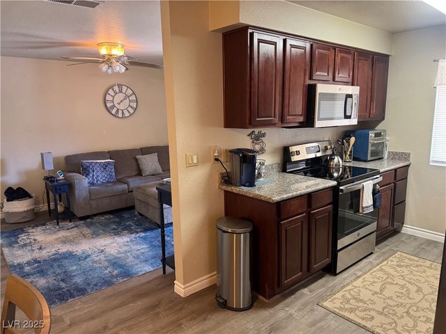 4390 Sandy River Drive 4, Las Vegas, NV 89103