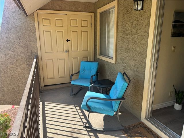 4390 Sandy River Drive 4, Las Vegas, NV 89103