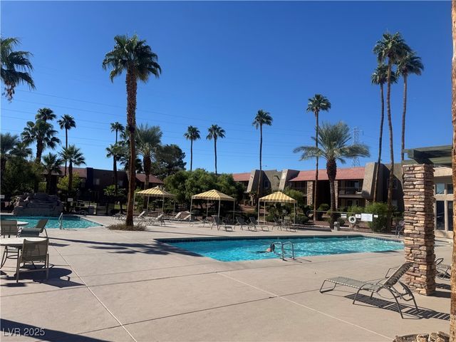 4390 Sandy River Drive 4, Las Vegas, NV 89103