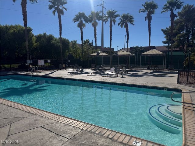 4390 Sandy River Drive 4, Las Vegas, NV 89103