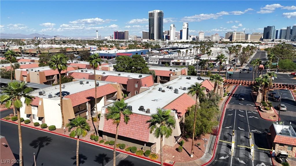 4390 Sandy River Drive 4, Las Vegas, NV 89103