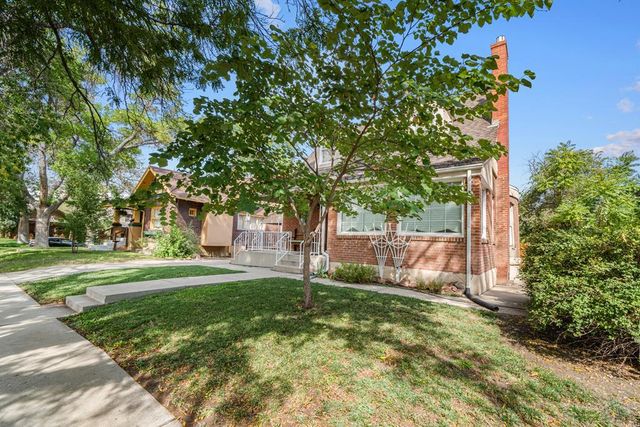 2028 N Greenwood St, Pueblo, CO 81003