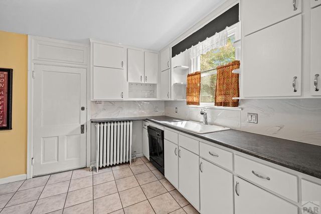 2028 N Greenwood St, Pueblo, CO 81003