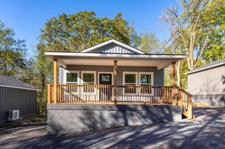 215 Sagers Lane, Hollister, MO 65672