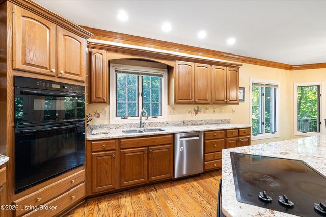6711 Harrods View Cir, Prospect, KY 40059
