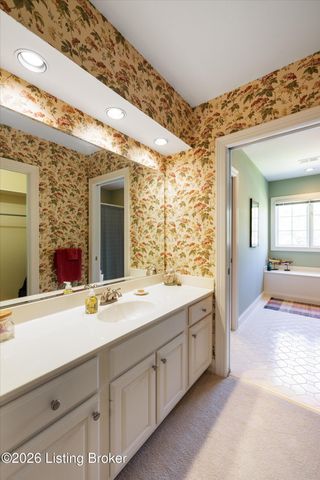 6711 Harrods View Cir, Prospect, KY 40059