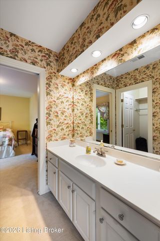 6711 Harrods View Cir, Prospect, KY 40059