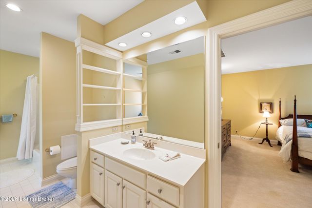 6711 Harrods View Cir, Prospect, KY 40059