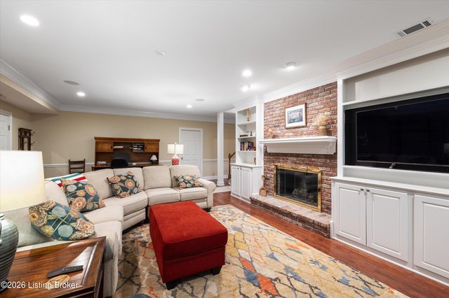6711 Harrods View Cir, Prospect, KY 40059
