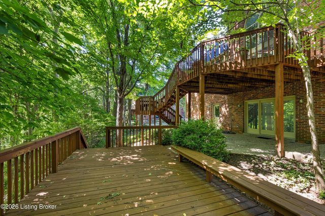 6711 Harrods View Cir, Prospect, KY 40059